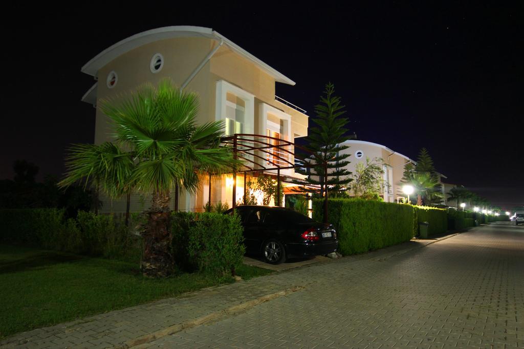 באלאק Paradise Town Villa Art מראה חיצוני תמונה