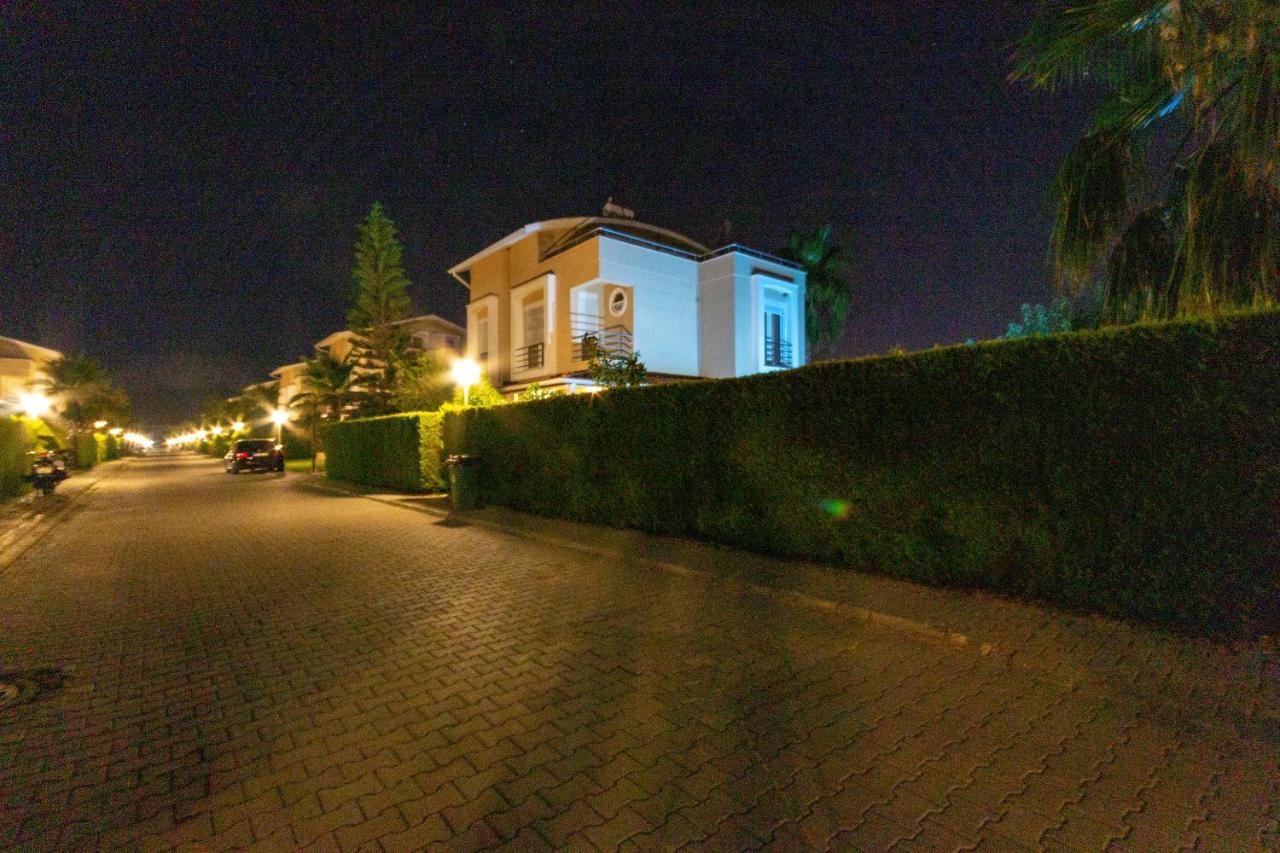 באלאק Paradise Town Villa Art מראה חיצוני תמונה